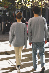 SUDADERA GRIS