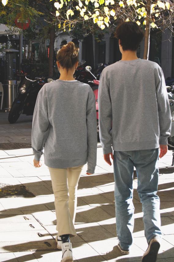 SUDADERA GRIS